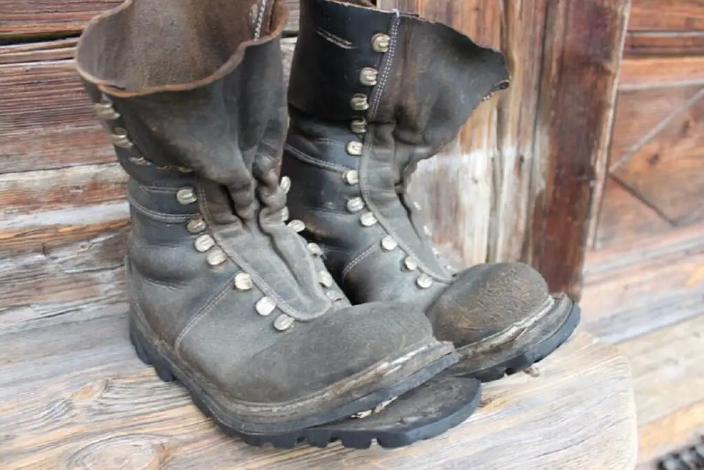 How to Fix Leather Boots Peeling