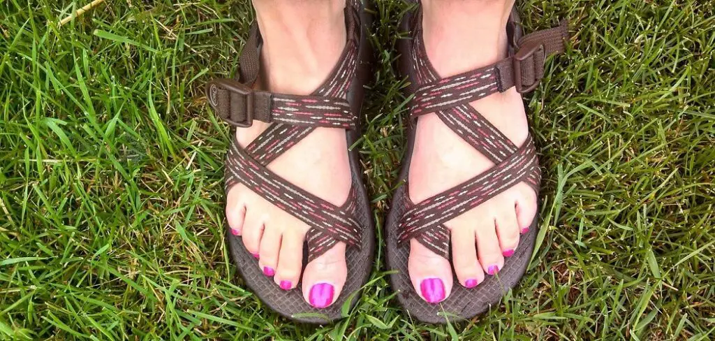 Best Sandals for Long Toes