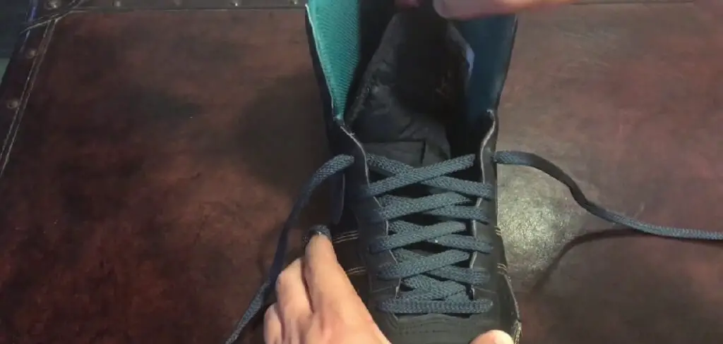 How to Keep Shoe Tongue in Place Without Loop