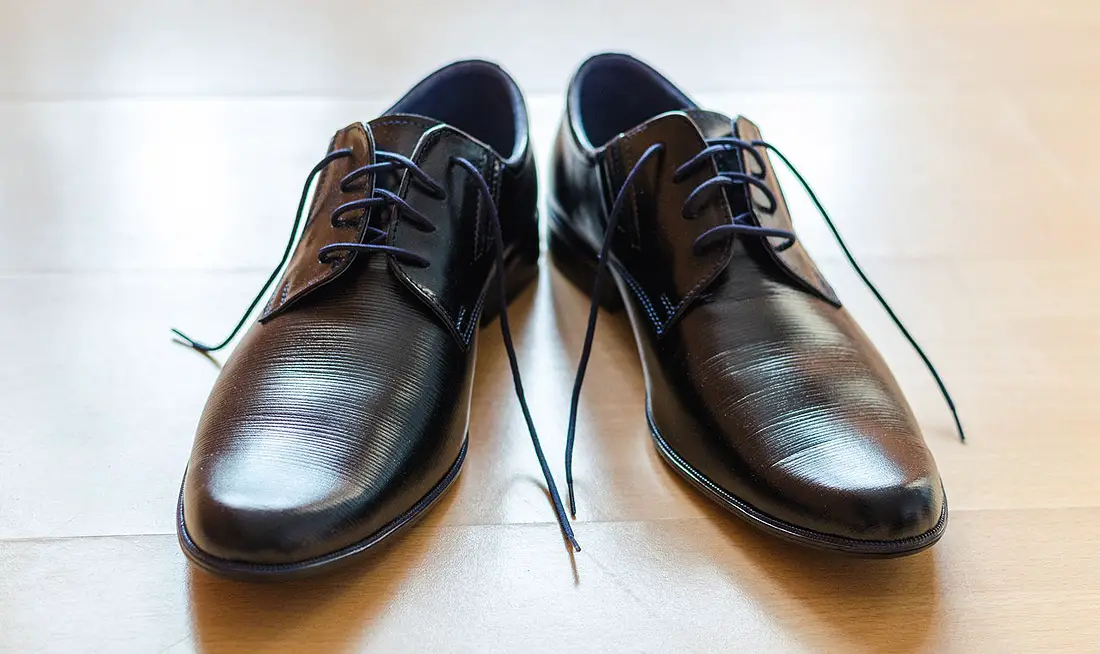 How To Soften The Back Of New Shoes That Hurt 9 Methods