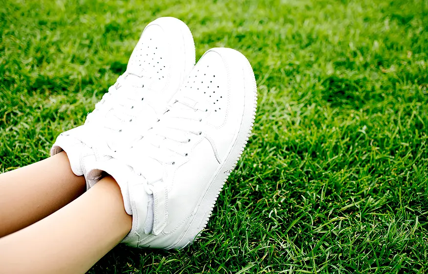 How to Get Grass Stains Out of White Shoes
