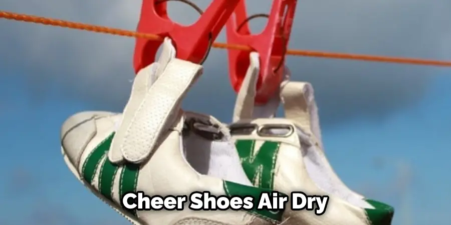 Cheer Shoes Air Dry
