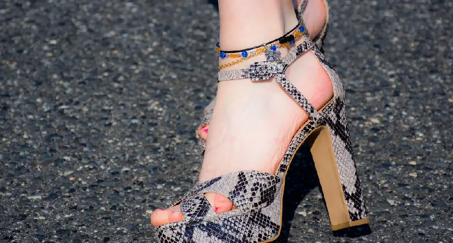 How to Tie Ankle Strap Heels
