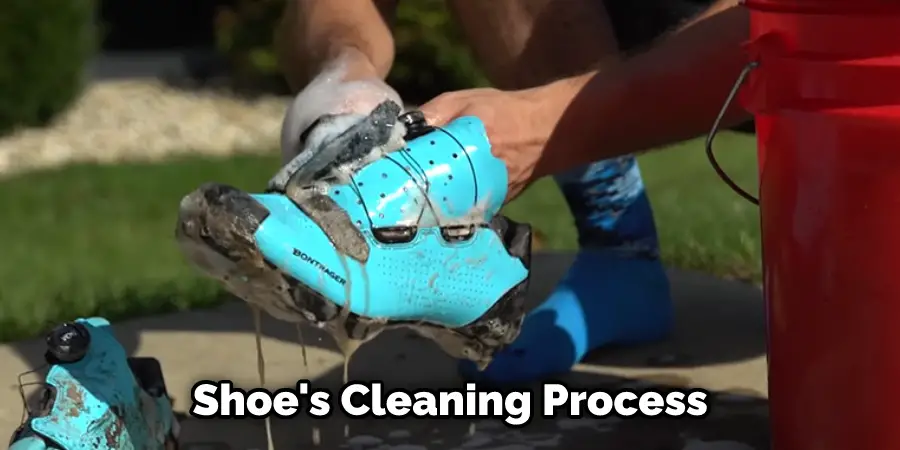 Shoe's Cleaning Process
