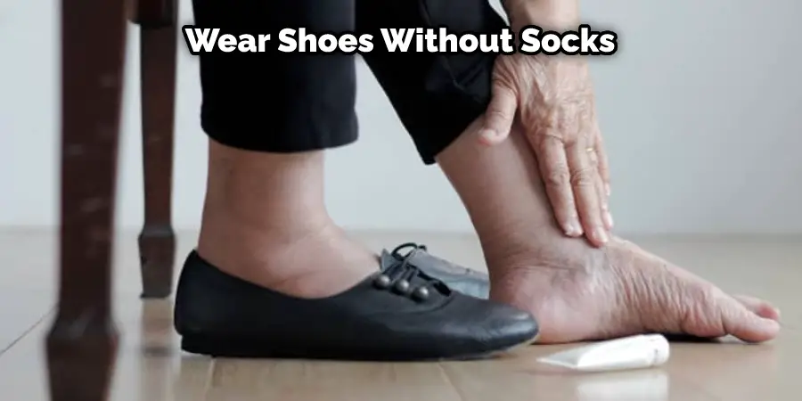 Wear Shoes Without Socks