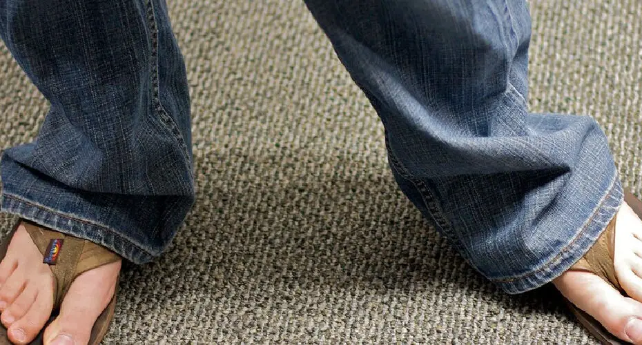 How to Fix Cracked Rainbow Sandals