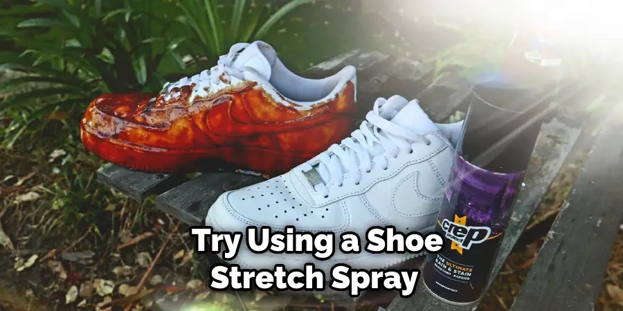  Essayez d'utiliser un spray étirant pour chaussures